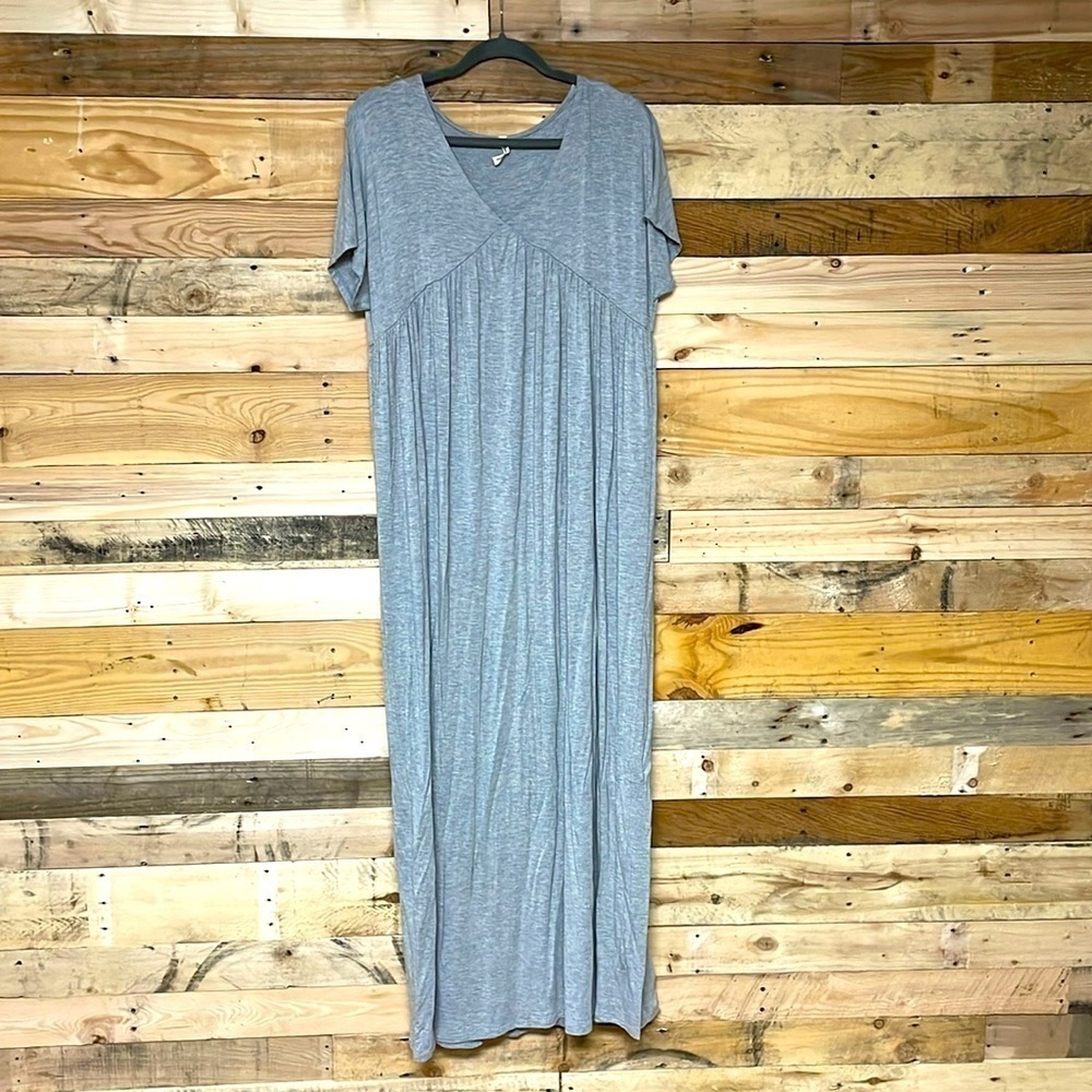 Beeson River size small gray maxi goddess dress